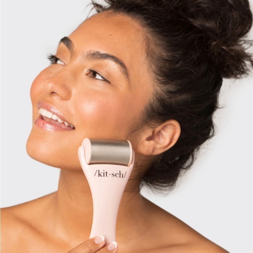 Kitsch Ice Roller for Face and Body Surgical Stainless Steel Pink Skin Soothing
